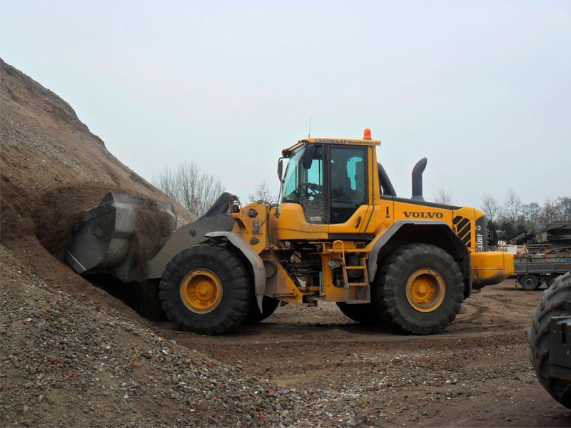 Volvo L120F