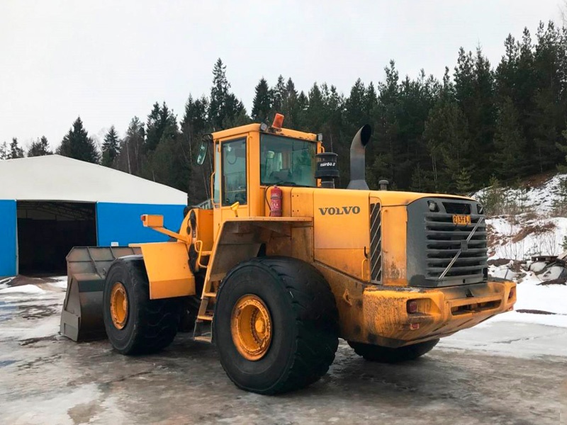 Volvo L220E