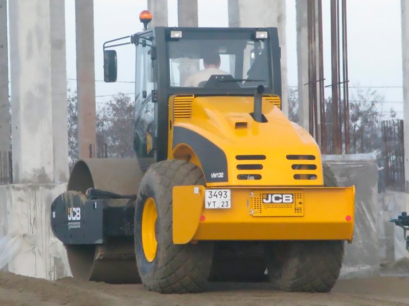 JCB Vibromax VM 132D