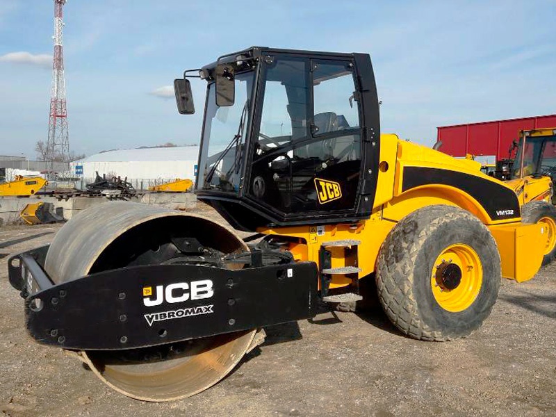 JCB Vibromax VM 132D